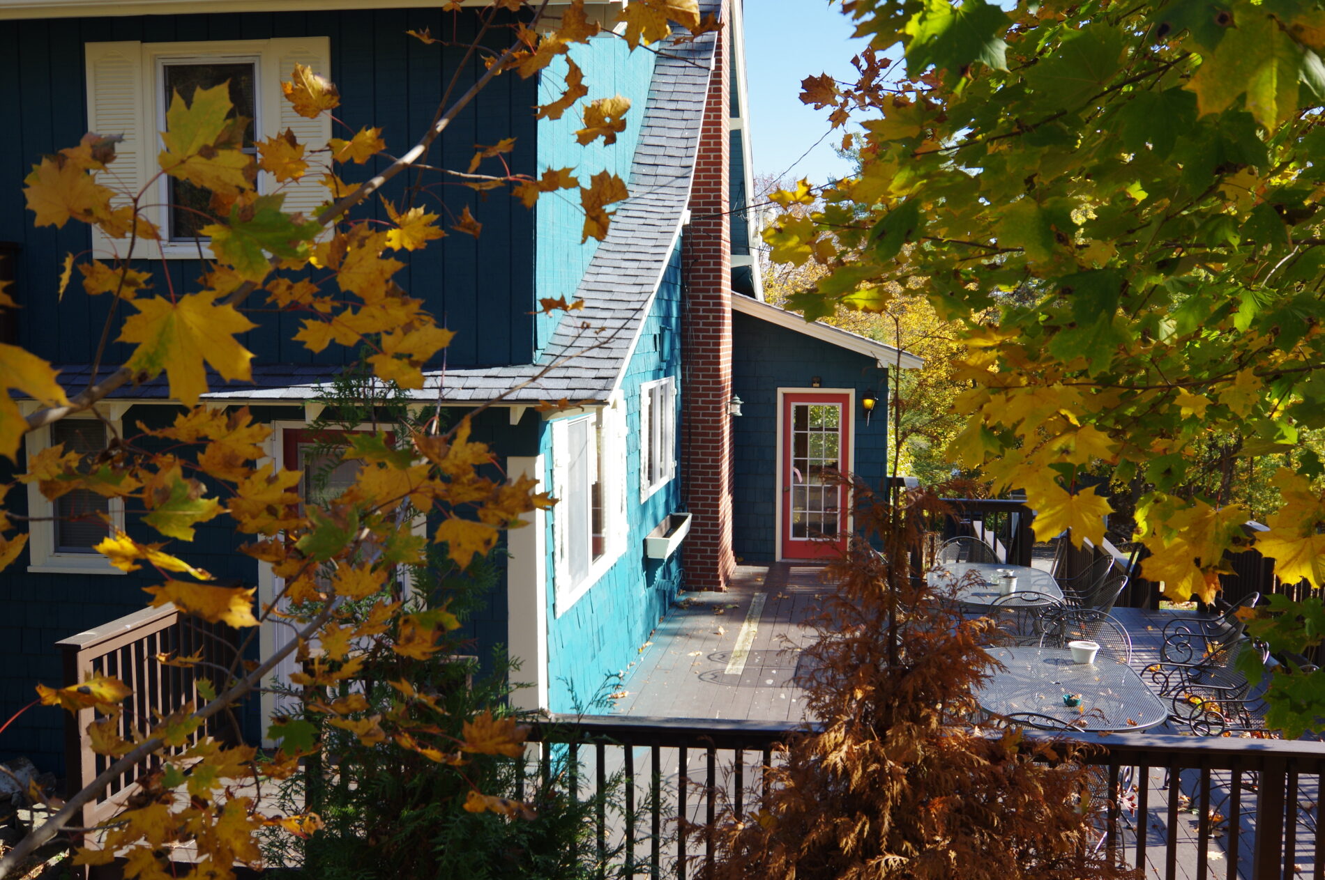 CPR 12 Fall exterior6